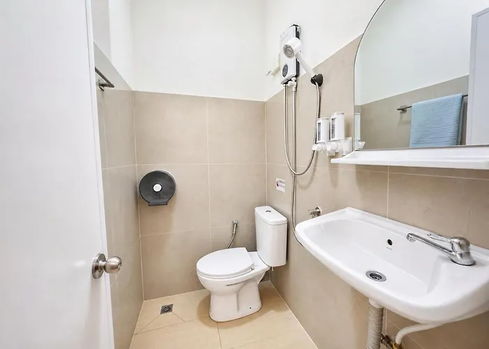 Cozy & Bright 4 Bedroom House Near Khao San Road * バンコク都