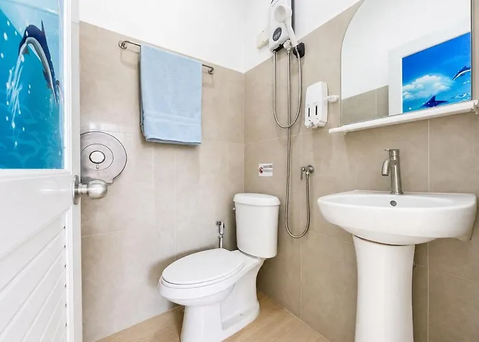 Cozy & Bright 4 Bedroom House Near Khao San Road バンコク都